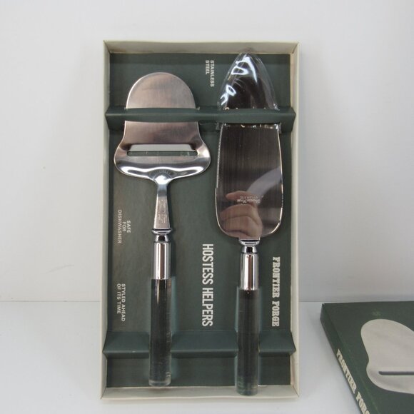 Frontier Forge Hostess Helpers Serving Set Stainless with Clear Acrylic Handles - Picture 6 of 8